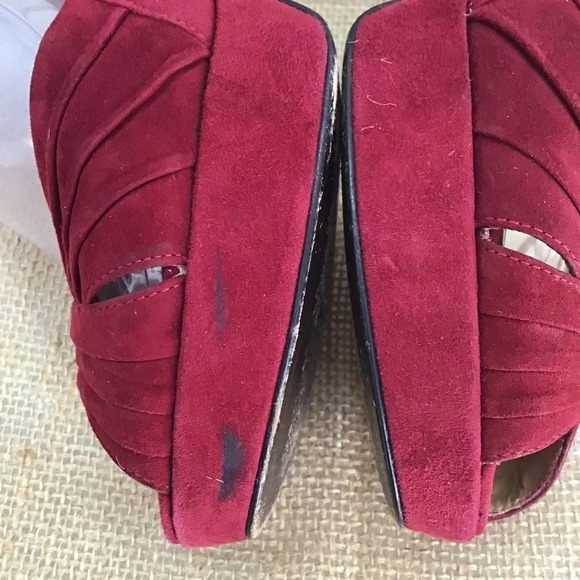 Stuart Weizmann Women’s Red Suede Leather Party Platform Sling Heels Size 7.5 - Picture 10 of 11